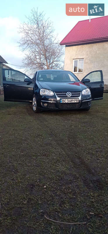 Седан Volkswagen Jetta 2006 в Самборі