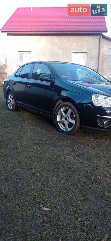 Седан Volkswagen Jetta 2006 в Самборі