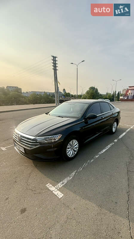 Volkswagen Jetta 2019