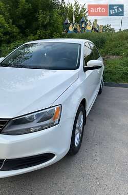 Седан Volkswagen Jetta 2013 в Харькове