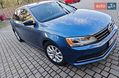 Седан Volkswagen Jetta 2015 в 