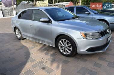 Седан Volkswagen Jetta 2011 в 