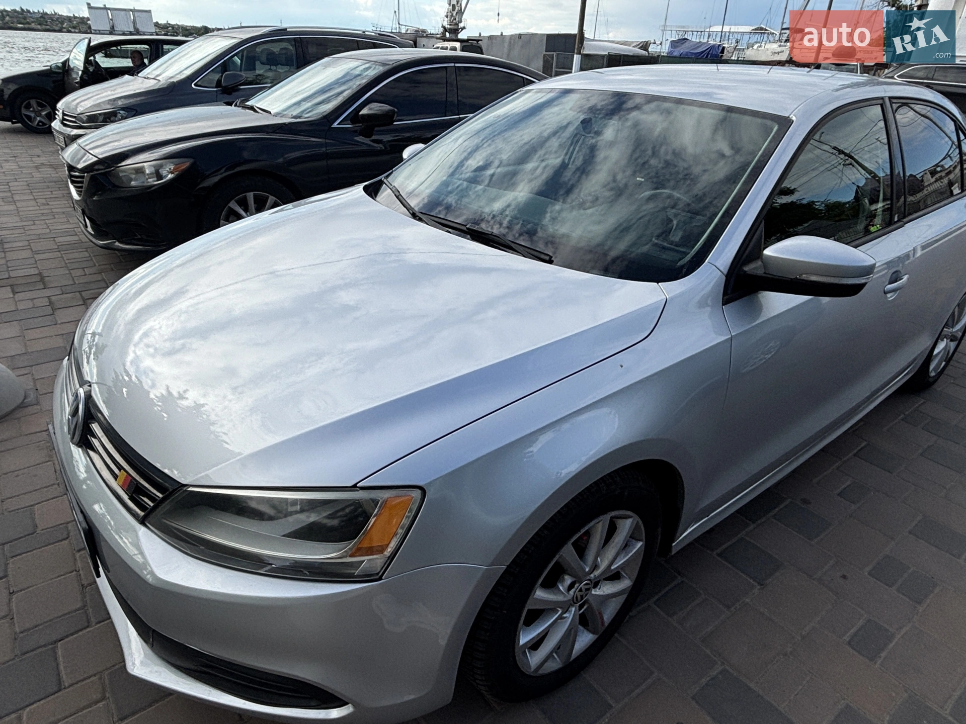 2011 Volkswagen Jetta - мініатюра 2