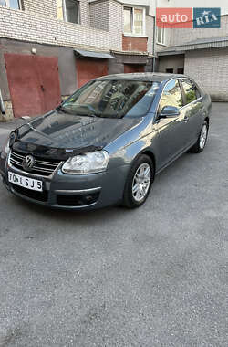 Седан Volkswagen Jetta 2007 в Тернополі