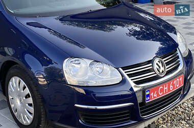 Седан Volkswagen Jetta 2006 в 