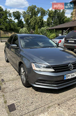 Седан Volkswagen Jetta 2017 в 