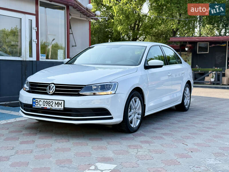 Седан Volkswagen Jetta 2017 в Львові