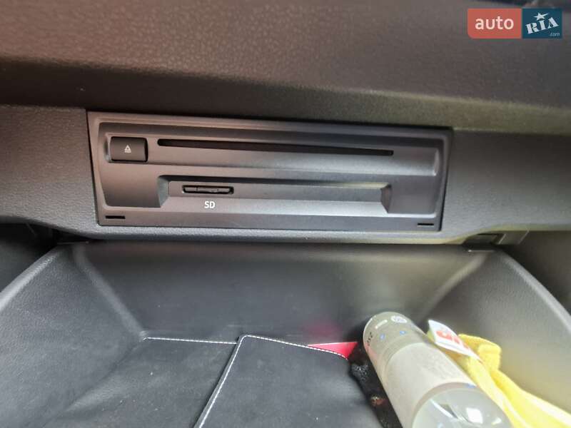 Седан Volkswagen Jetta 2018 в Львове