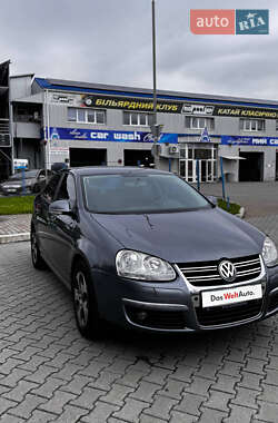 Седан Volkswagen Jetta 2008 в 