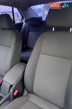 Седан Volkswagen Jetta 2008 в 