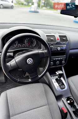Седан Volkswagen Jetta 2008 в 