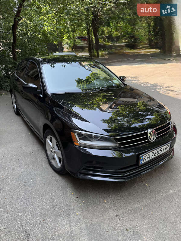Седан Volkswagen Jetta 2017 в Києві