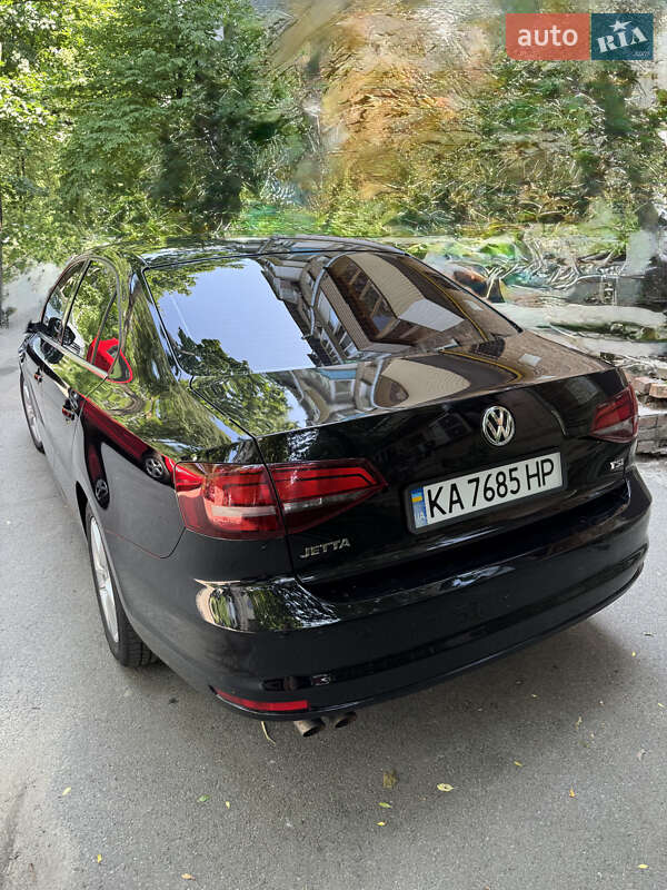 Седан Volkswagen Jetta 2017 в Києві