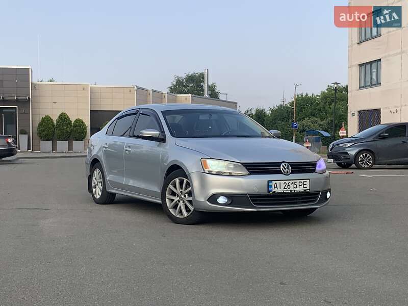 Седан Volkswagen Jetta 2011 в Броварах
