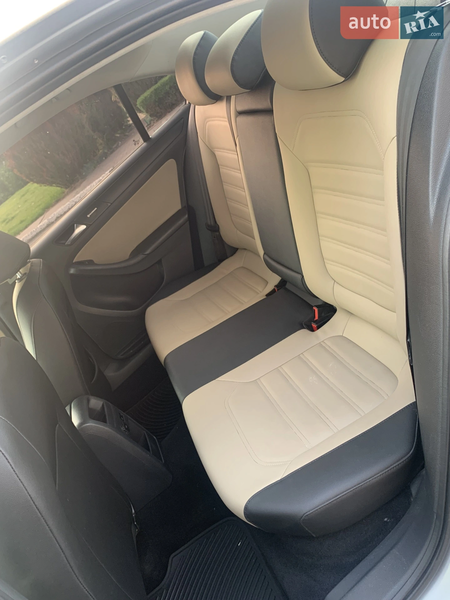 2011 Volkswagen Jetta - мініатюра 15