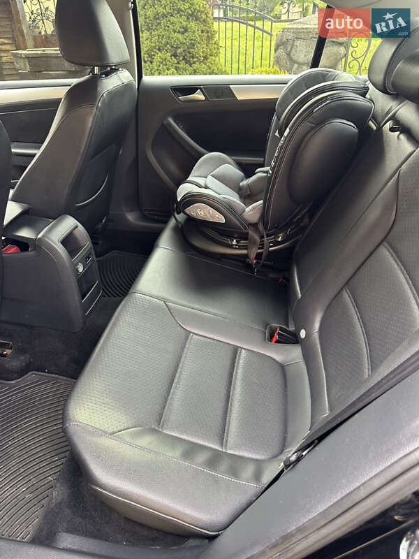 Седан Volkswagen Jetta 2014 в Долине