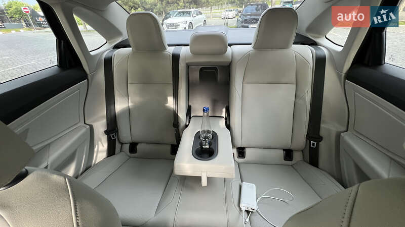 Седан Volkswagen Jetta 2019 в Одесі