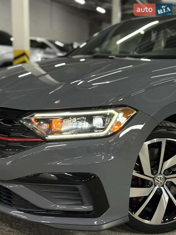 Седан Volkswagen Jetta 2019 в Одессе