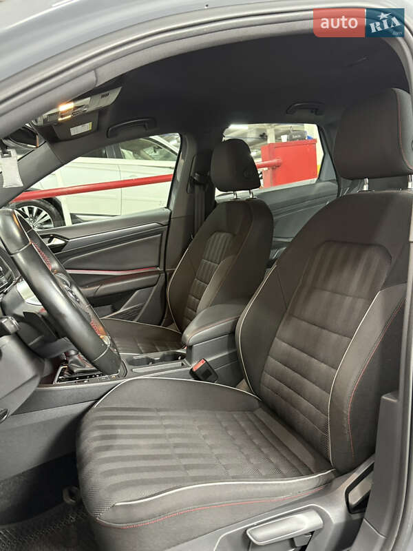 Седан Volkswagen Jetta 2019 в Одессе