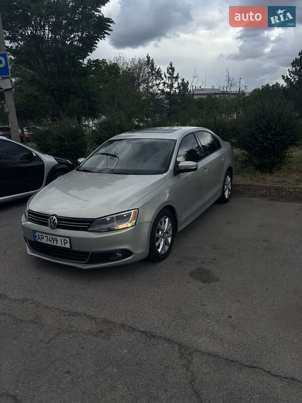 Volkswagen Jetta 2011