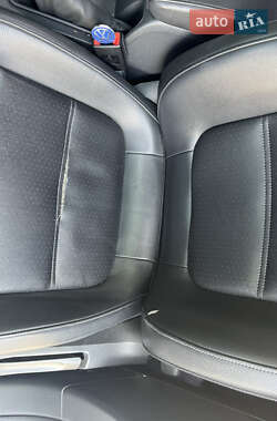 Седан Volkswagen Jetta 2015 в 