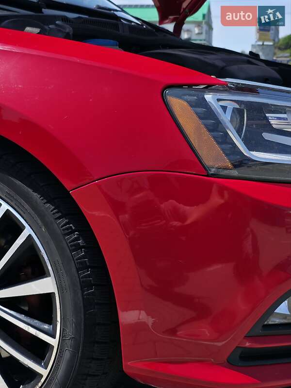 Седан Volkswagen Jetta 2015 в Нововолинську