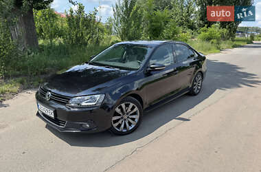 Седан Volkswagen Jetta 2013 в Чернигове