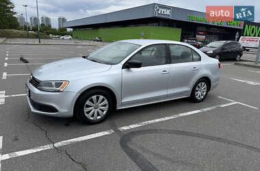 Седан Volkswagen Jetta 2011 в Киеве