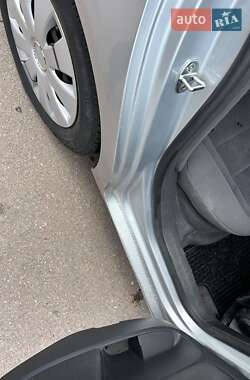 Седан Volkswagen Jetta 2005 в 