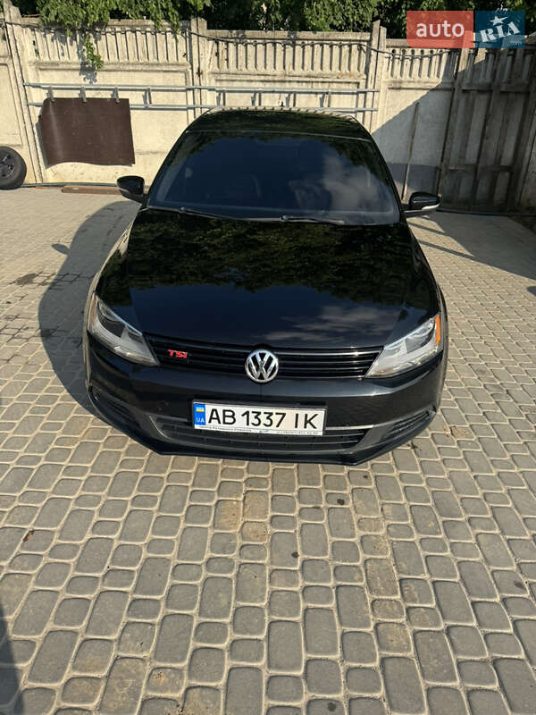 Volkswagen Jetta 2014