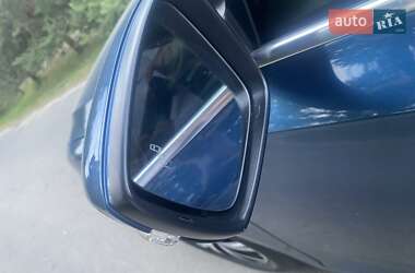Седан Volkswagen Jetta 2017 в 