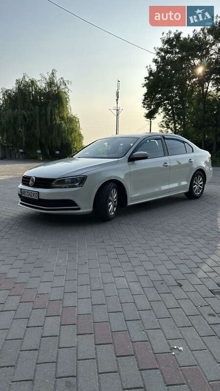 Volkswagen Jetta 2016