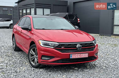 Седан Volkswagen Jetta 2019 в Львове