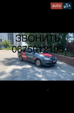 Седан Volkswagen Jetta 2006 в Киеве