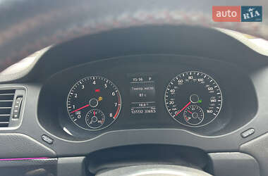 Седан Volkswagen Jetta 2014 в 