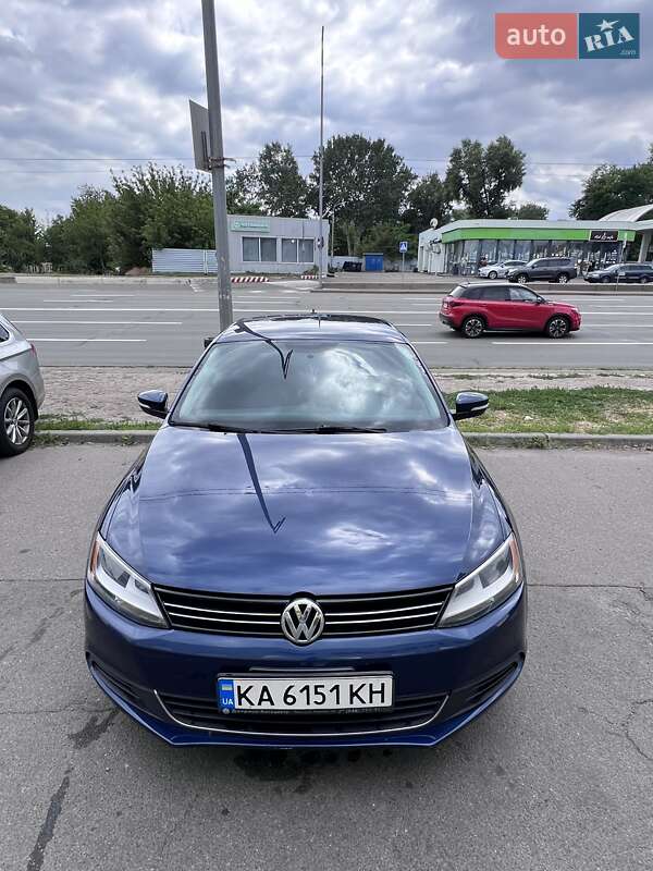 Volkswagen Jetta 2013