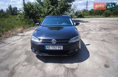 Седан Volkswagen Jetta 2011 в 