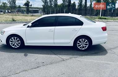 Седан Volkswagen Jetta 2011 в Кривом Роге