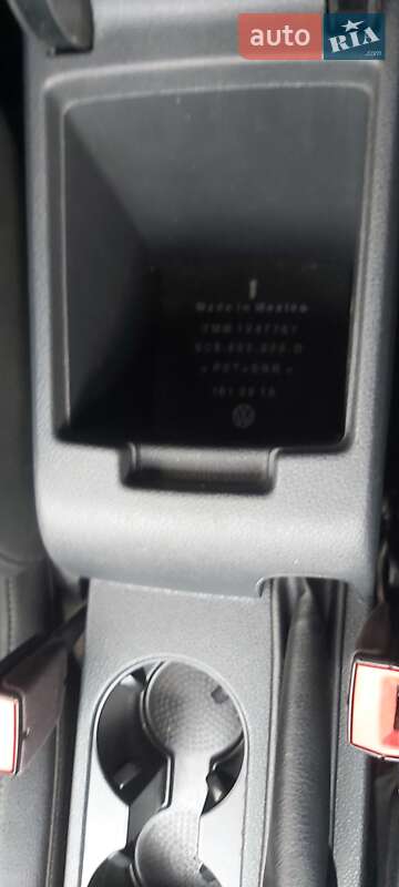 Седан Volkswagen Jetta 2016 в Києві