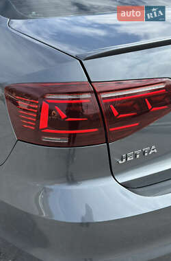 Седан Volkswagen Jetta 2016 в Обухове