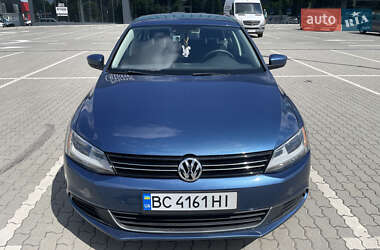 Седан Volkswagen Jetta 2016 в 