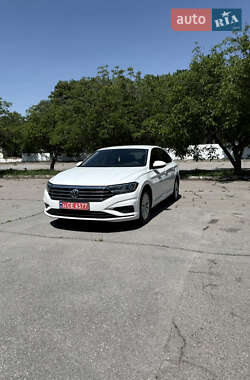 Седан Volkswagen Jetta 2019 в Нікополі