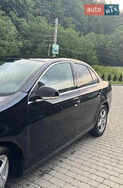 Седан Volkswagen Jetta 2006 в 