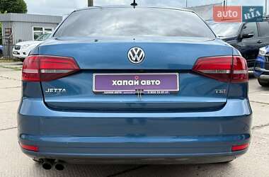Седан Volkswagen Jetta 2016 в 