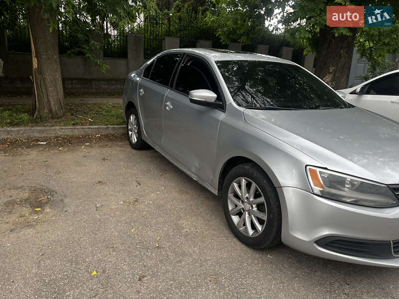 Седан Volkswagen Jetta 2010 в Харькове