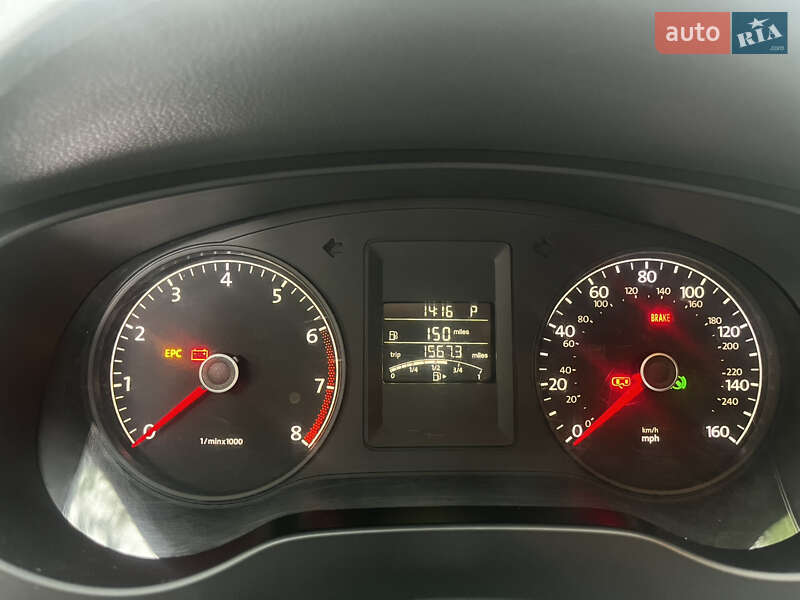Седан Volkswagen Jetta 2010 в Харькове
