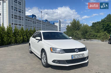 Седан Volkswagen Jetta 2012 в Днепре