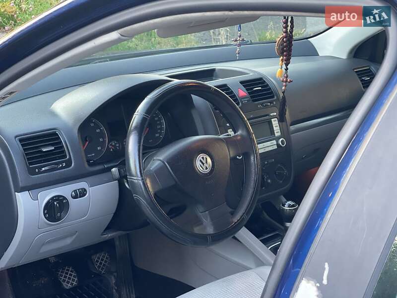 Седан Volkswagen Jetta 2008 в Ровно