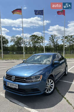 Седан Volkswagen Jetta 2015 в Запорожье