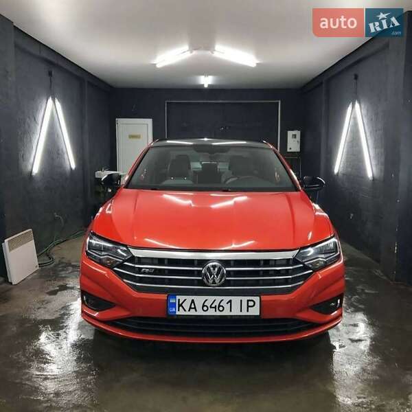 Volkswagen Jetta 2019